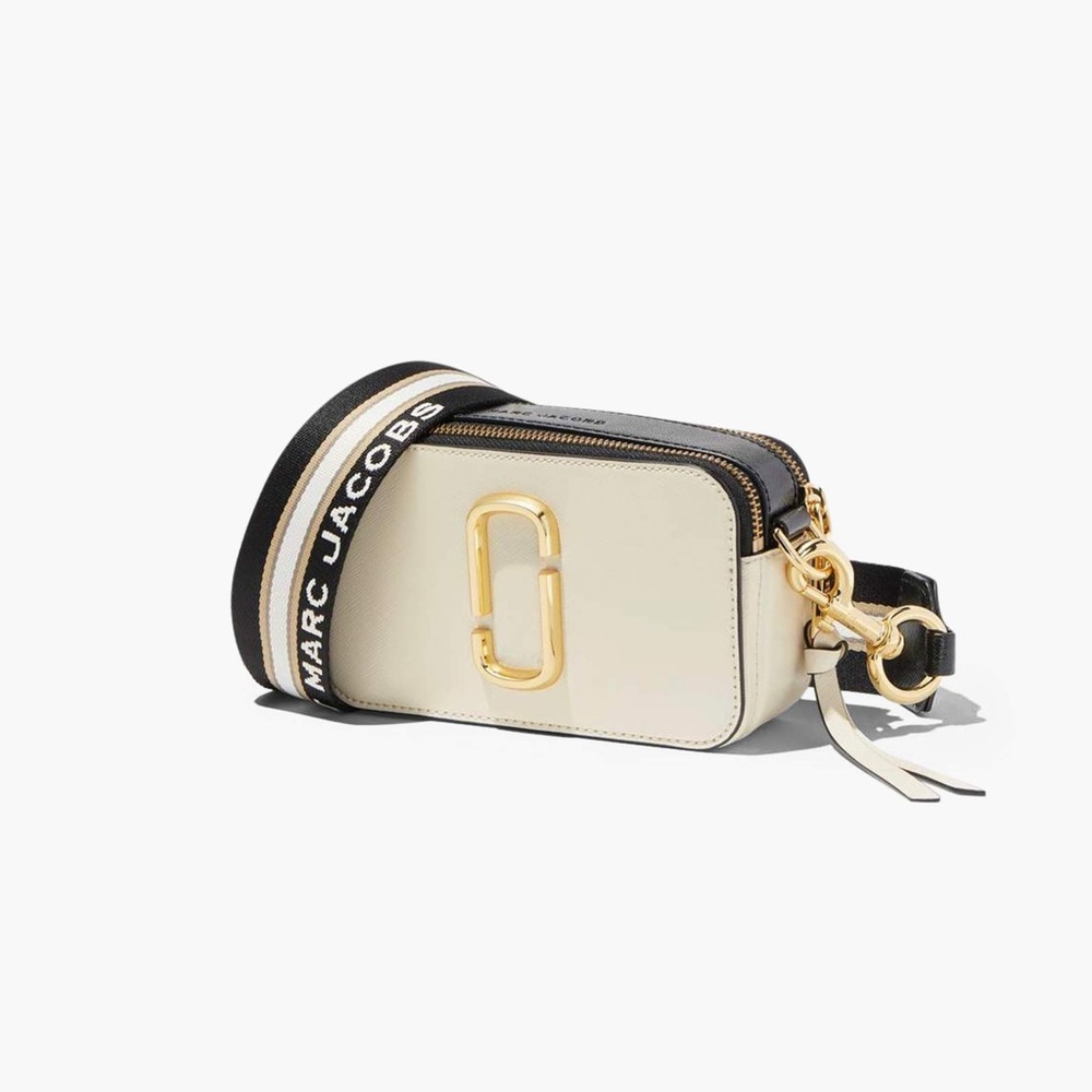 Marc Jacob’s Snapshot